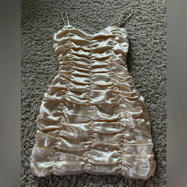 Lucy in the Sky Champagne Ruched Satin Mini Dress - Image 4