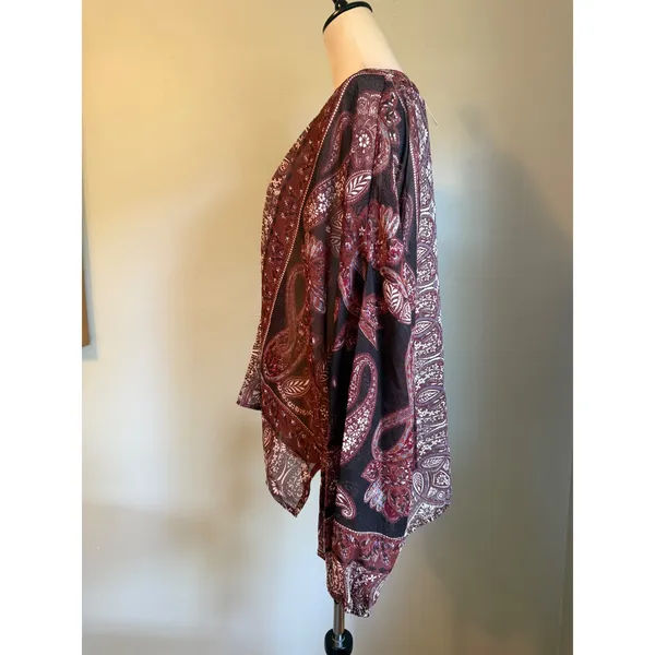 Daytrip Buckle XL Red Black Paisley Sheer Henley Blouse NWT boho whimsigoth Retr - Image 4