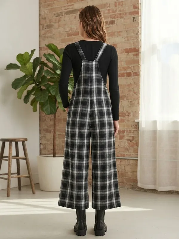 SHEIN Plaid Overall Jumpsuit M Black/White EUC - Image 7