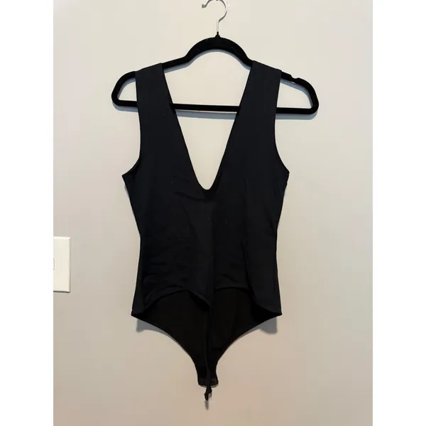 Free People Intimately Deep V Neck Bodysuit Black Sleeveless Stretch Top Medium - Image 2