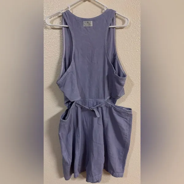 LEVI’S Rydon Cutout Romper in Dusty Persian Violet NWT - Image 4