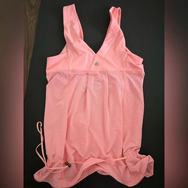 Lululemon - Tank - Image 2