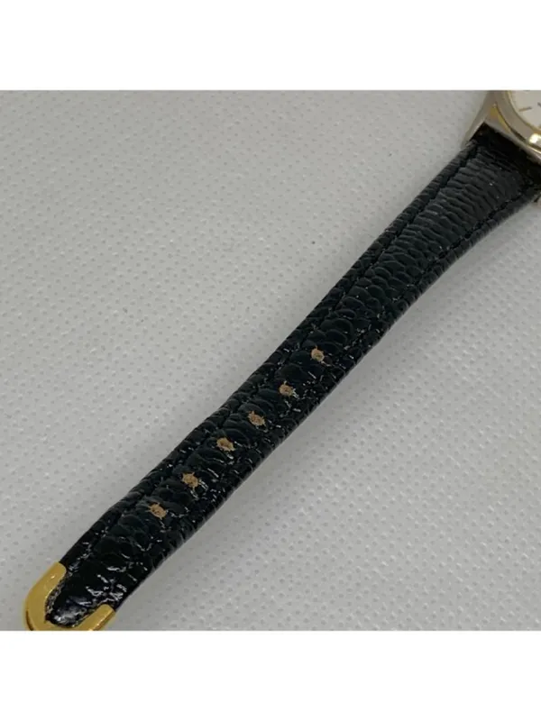 Vintage Q&Q women’s watch 22mm gold tone black leather band up to 7” running - Image 5
