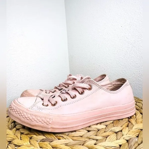 Converse Shoes Antique Rose All Leather Pink Low Tops Sneakers - Image 2
