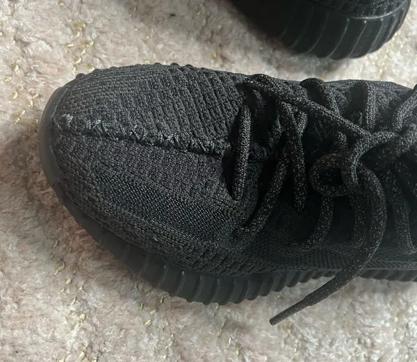 Adidas Yeezy Boost 350 V2 Non Reflective - Image 4