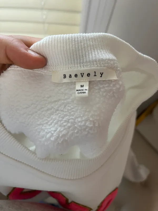 Boutique Howdy Cropped Sweatshirt White Size M - Image 2