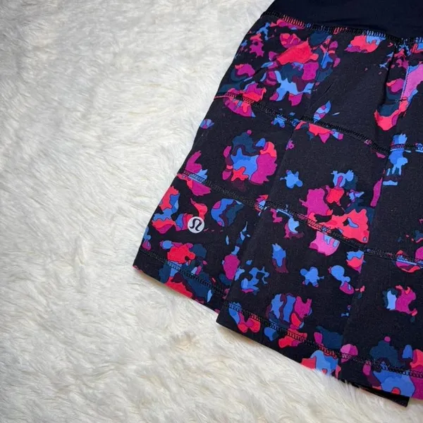 Lululemon‎ NWOT Pace Rival Skirt Dandy Digie Multi Size 6 - Image 3
