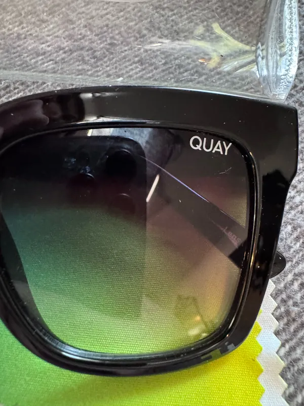 Quay Sunglasses - Image 6