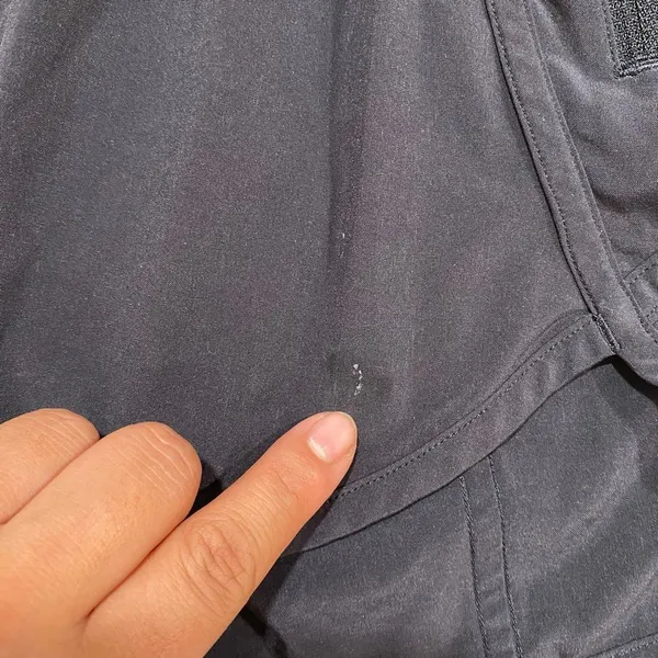 Lululemon Size 8 Black Running Shorts Zip Pockets Athletic Workout - Image 10