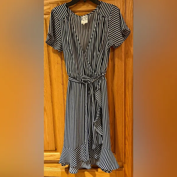 Naif by Anthropologie Blue & White Stripe‎ V-Neck Ruffle Tie Wrap Dress Small - Image 3