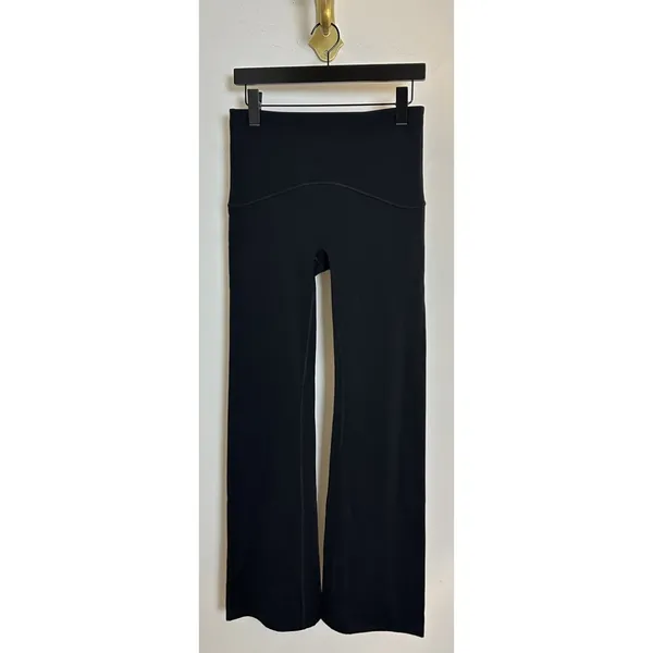 SPANX Booty Boost Flare Pants with Built-In Lift in Very Black Size Large - Image 4