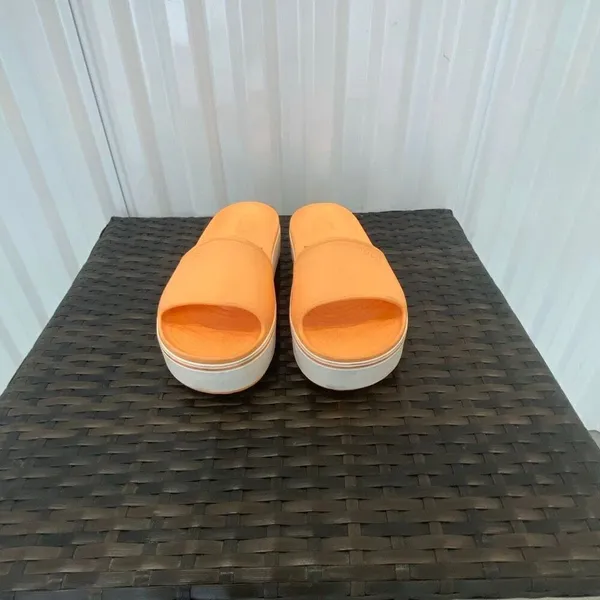 Crocs platform sandals, women’s size 10 - Image 3
