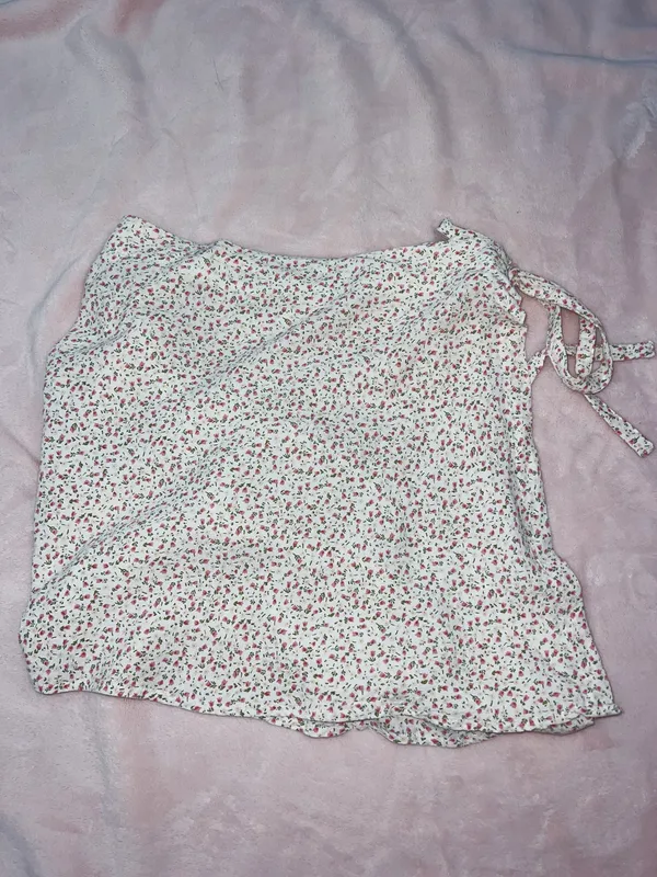 Brandy Melville Wrap Skirt - Image 2