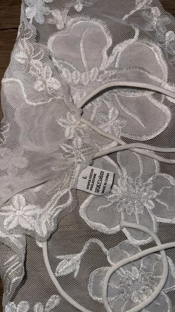 Lace halter top - Image 4