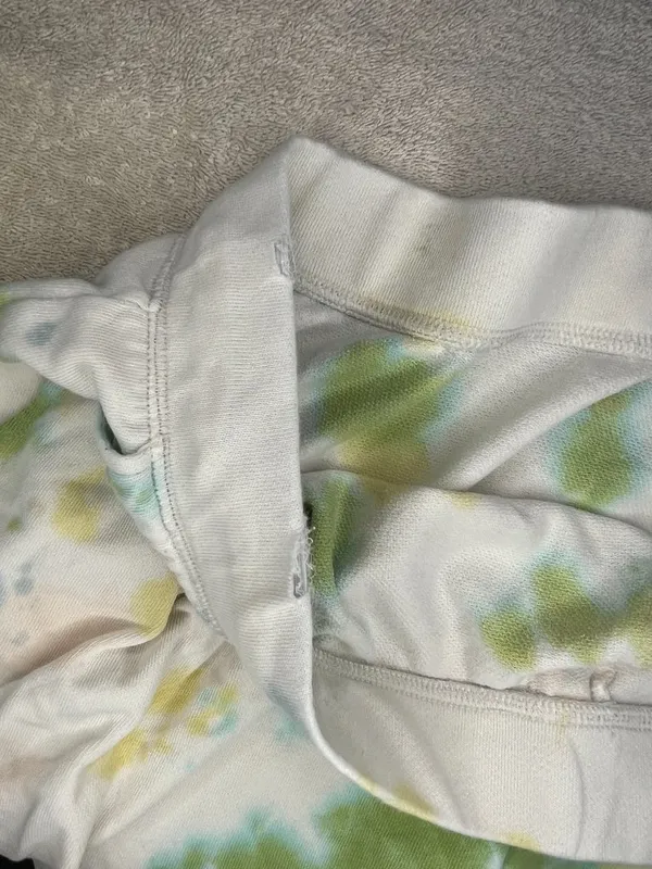 Women’s Old Navy Tie Dye Shorts XXL Cream Green Blue Yellow - Image 7