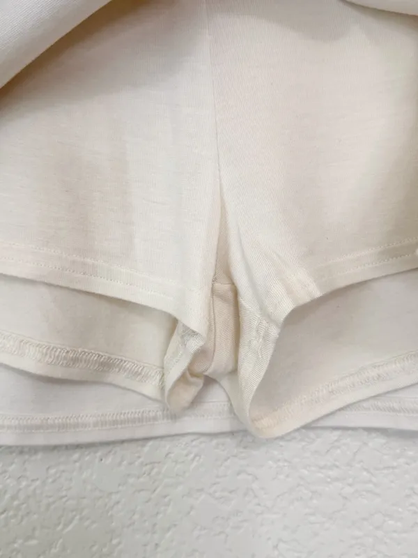 American Eagle Outfitters Cream Front Side-Slit Skort, Sz Large - Image 4