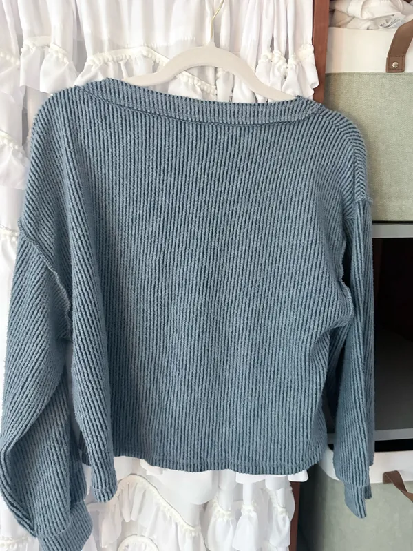 Altar'd State Top Long Sleeve - Image 3