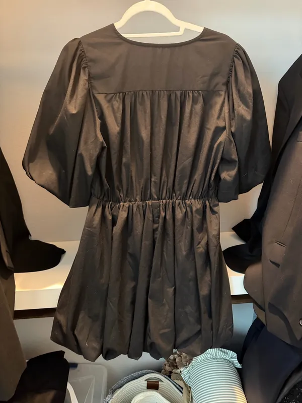 Entro Black Bubble Dress - Image 3