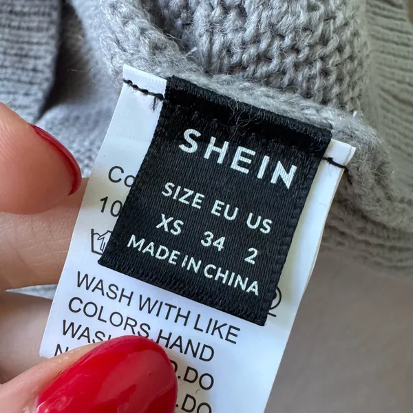 Shein sleeveless cable-knit sweater dress - Image 4
