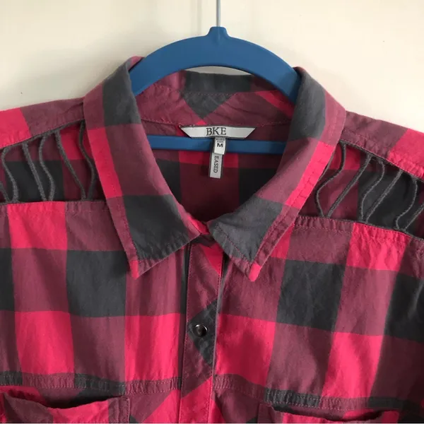 BKE Plaid Snap Button Long Sleeve Women’s Size M - Image 2