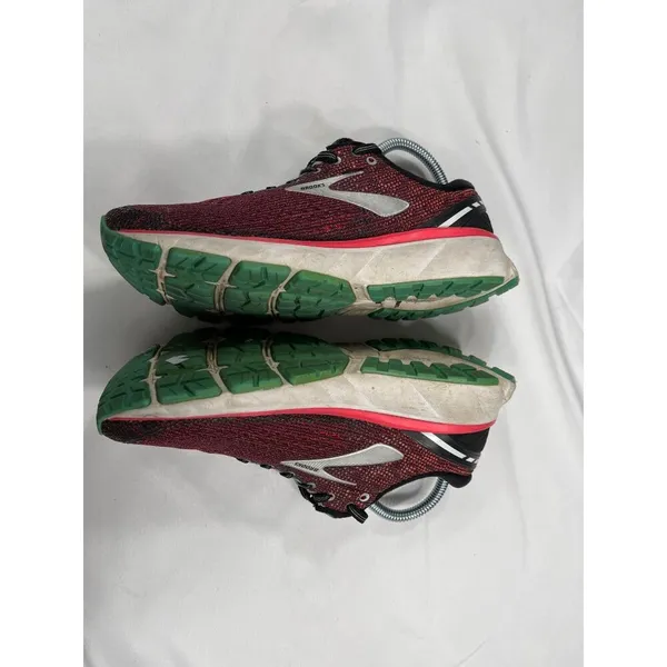 Brooks Ghost 11 SKU 7668 womens Red and Black Running Shoes Size 8 - Image 2
