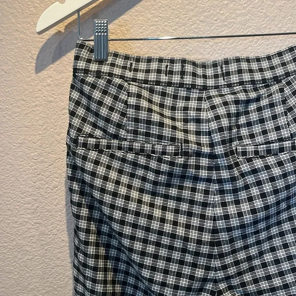 Hollister Women’s Black and White Plaid Stretchy Pants Medium Ultra High Rise - Image 10