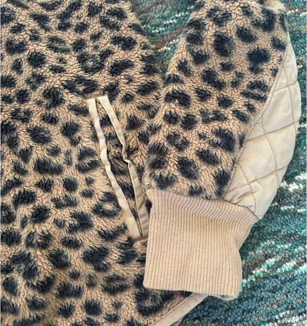 Abercrombie & Fitch Asymmetrical Snap Up Fleece Jacket - Image 9