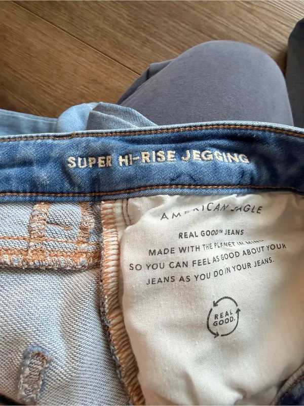 American Eagle Outfitters Light Blue Ripped Skinny Jeans - Image 5