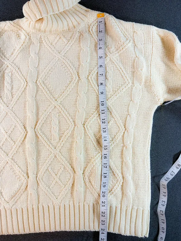 Vintage Princeton Club Womens Size Large Cream Turtleneck Sweater Fisherman - Image 3