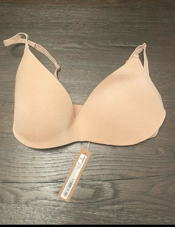 SKIMS NWT Body Push-Up Bra MICA 30D *SMALL FLAW* - Image 2