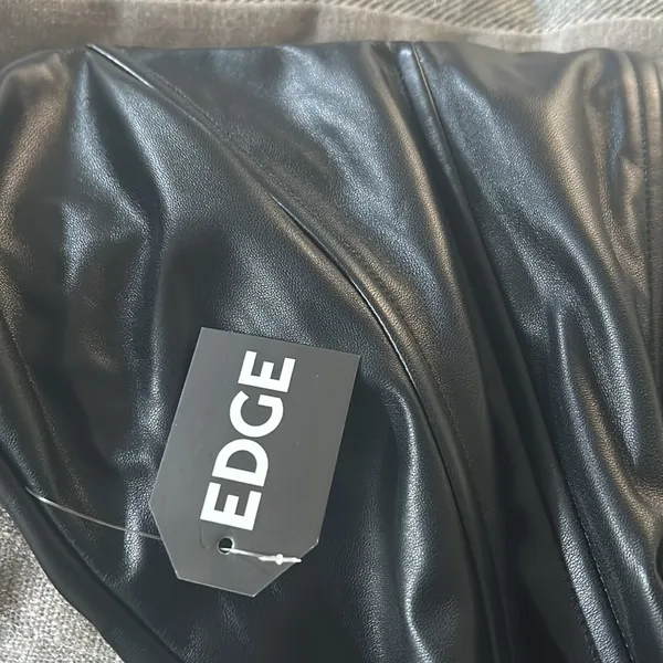 Edge faux leather tube top and skirt - Image 3