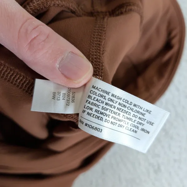 Duluth Trading Co Noga Namastash Bootcut Pants Brown Cargo Womens XXL Reg 52836 - Image 5