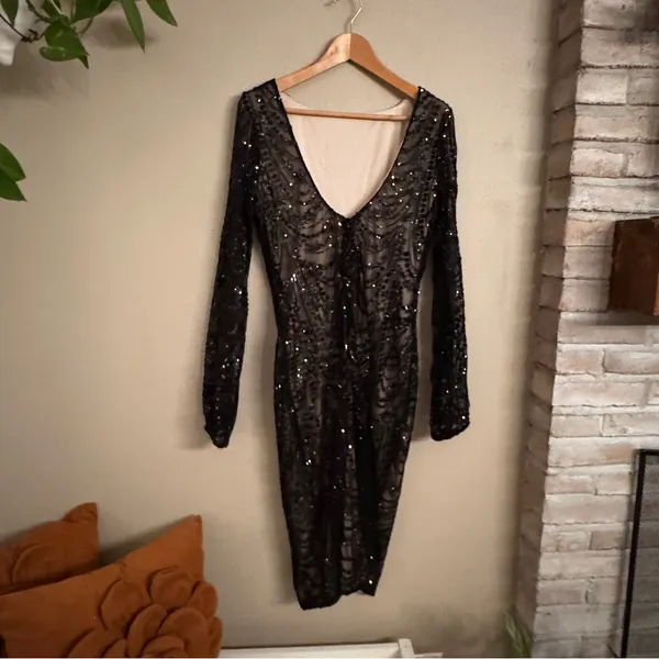 BALTIC BORN Elizabeth Sequin Midi‎ Dress - Image 4