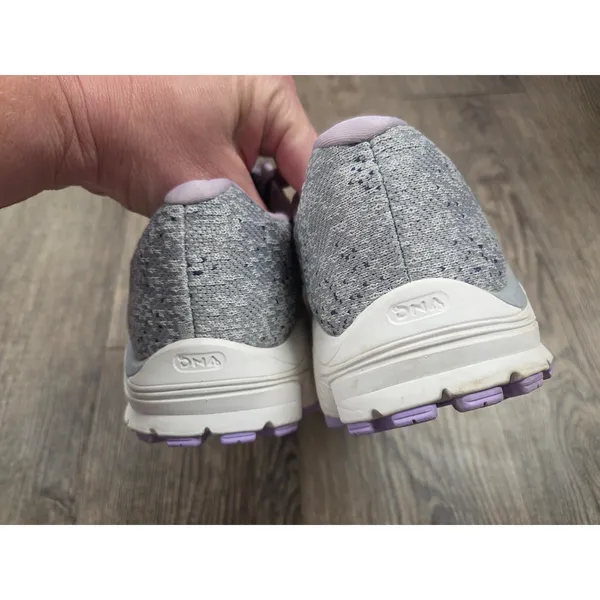 Brooks Anthem 2 Women’s 9 Size Sneakers Running Shoes Gray Purple Lavendar - Image 7
