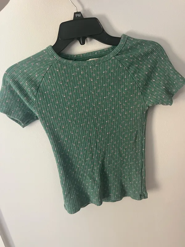 green ribbed baby tee - Image 2