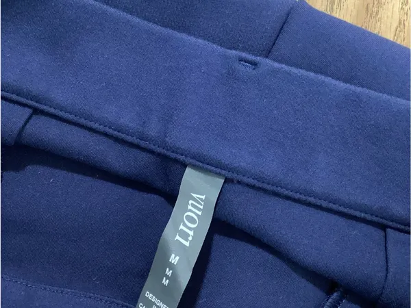 Vuori Maven Wide Leg Pants Size Medium - Image 10