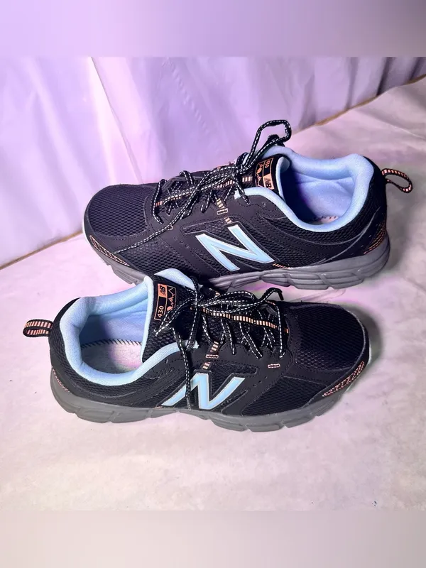 New Balance Black Sneakers with Light Blue Accents - Image 2