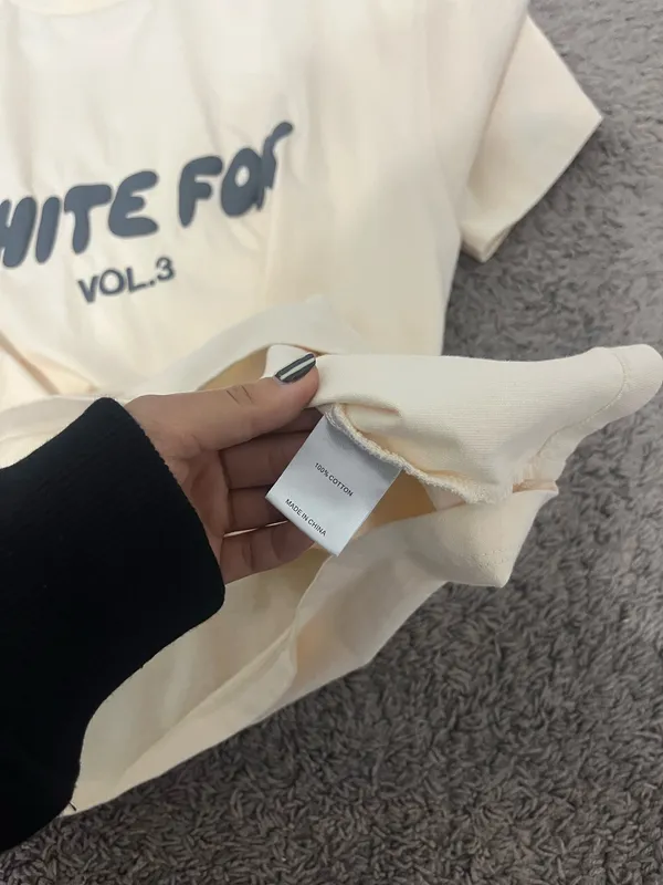 white fox boutique pebble oversized t shirt - Image 4