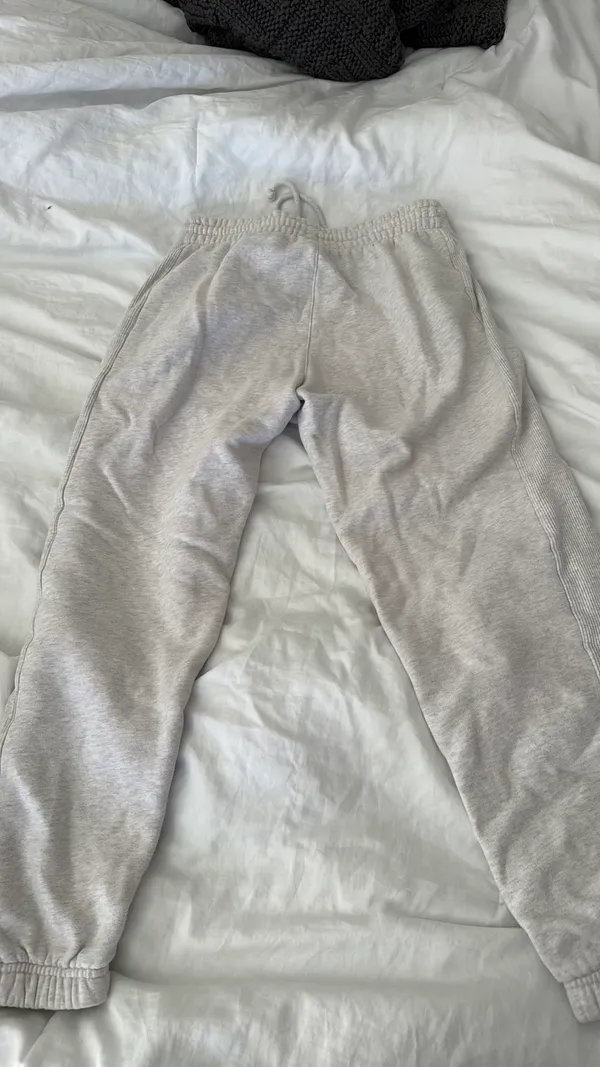 Aritzia Cozy Fleece Sweatpants TNA - Image 3