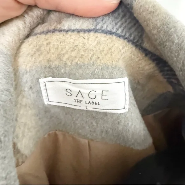 SAGE The Label All the Way Plaid Coat size Large - Image 5