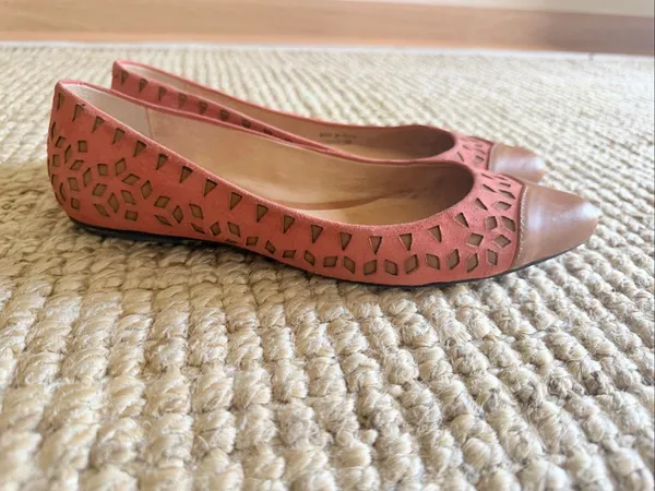 Rebecca Minkoff Irene Coral Suede Laser Cut-Out Ballet Flats Size 7.5 - Image 2