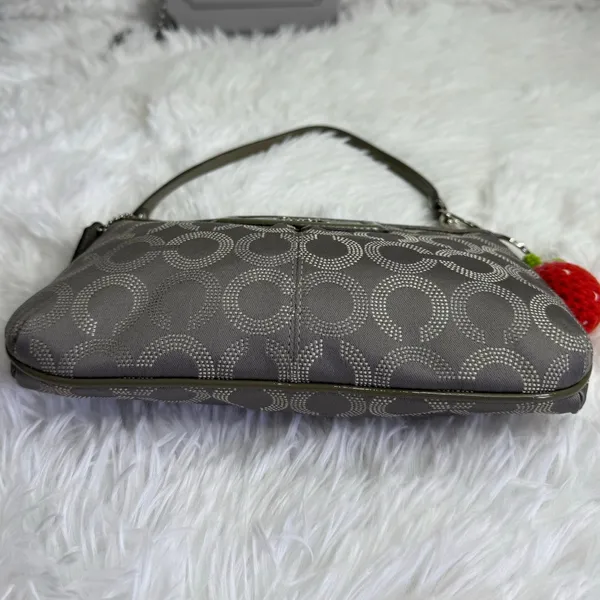 COACH y2k Patent Leather Canvas Gray Signature Canvas Wristlet Mini Purse - Image 6
