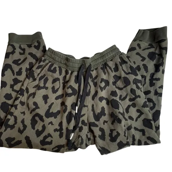 Strut This Olive Green Leopard Print‎ Cotton Jogger Sweatpants Womens Small - Image 2