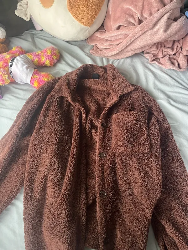 brown fluffy jacket Size M - Image 3