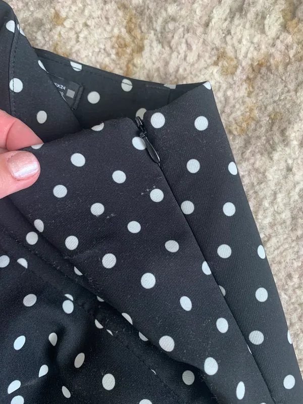 ZARA Nwt Polk A Dot Skirt Sz Xs - Image 2