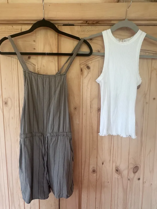 Billabong Overalls and shirt - Image 3