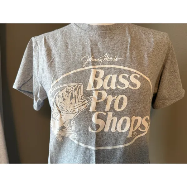 Bass pro shop tshirt small - Image 4
