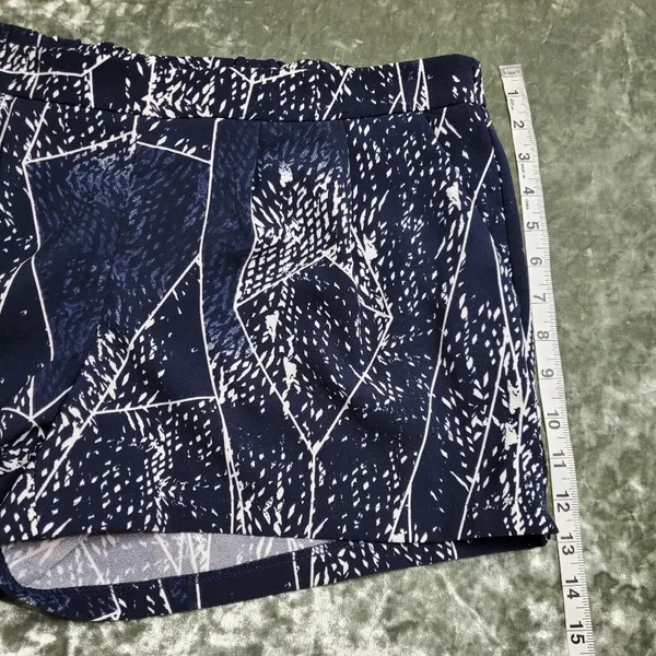 Mossimo Flowy Abstract Pattern‎ Shorts Blue Size L - Image 4