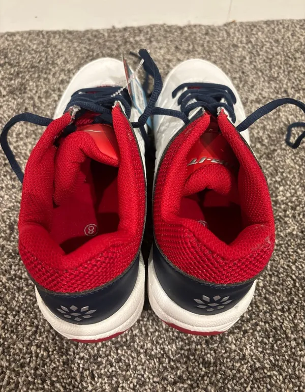 Softball Cleats Size 8 - Image 4