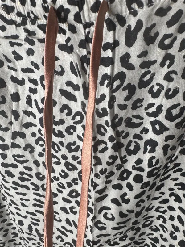 Victoria’s Secret Leopard Print Lace Trim Pajama Lounge Pants Size Small - Image 6